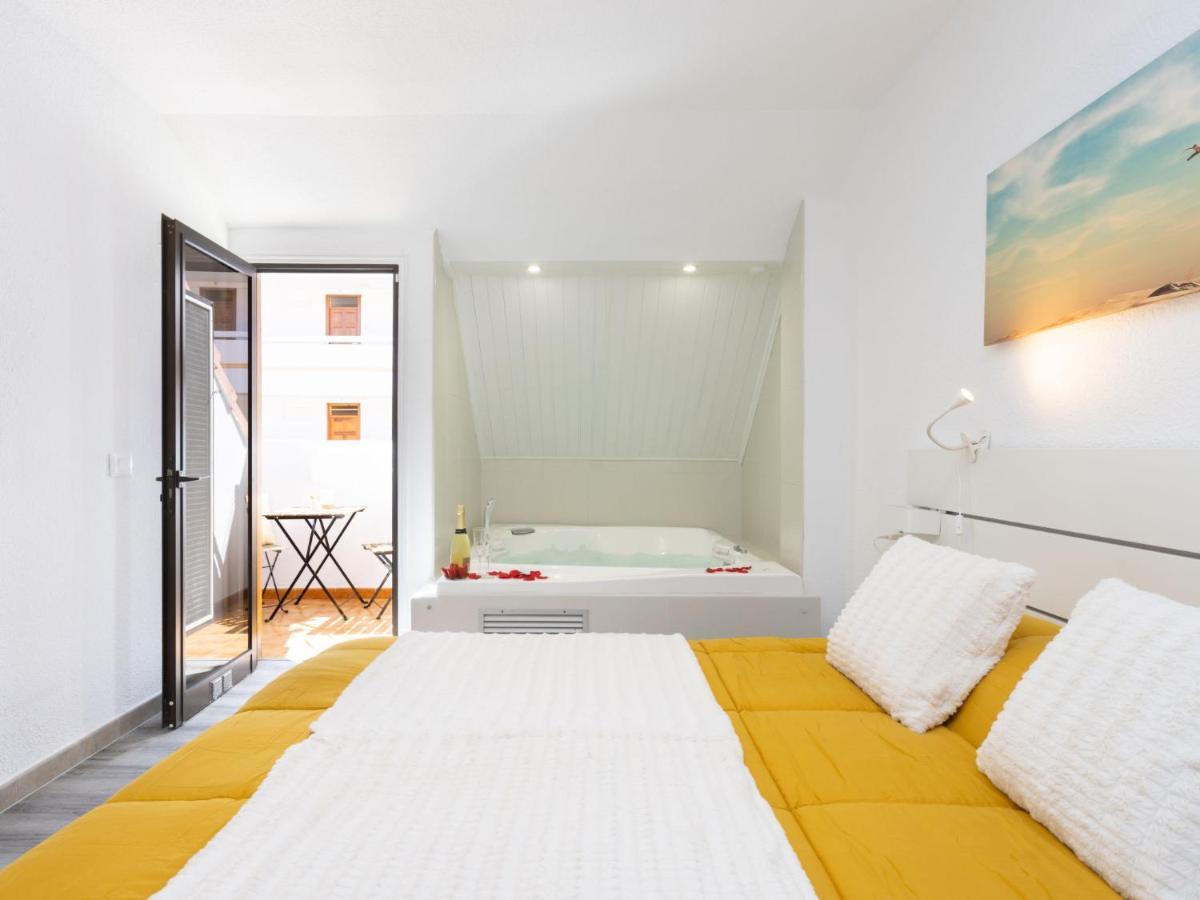 Apartment Deluxe Altemar By Interhome Playa de las Americas  Exteriér fotografie